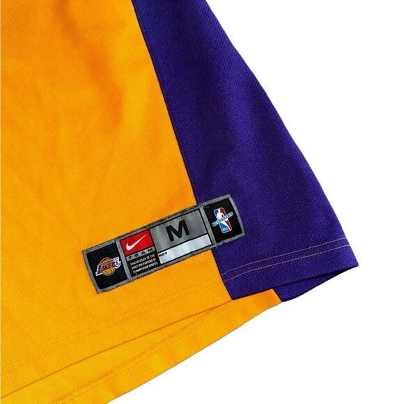 Vintage Nike Los Angeles Lakers Basketball Jersey - Unisex - Size Medium - Picture 6 of 6